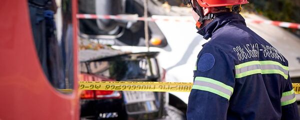 მეხანძრეები შემთხვევის ადგილზე მეხანძრეები შემთხვევის ადგილზე - Sputnik საქართველო