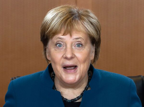 Канцлер Германии Ангела Меркель на еженедельном заседании правительства Германии в Берлине - Sputnik Грузия