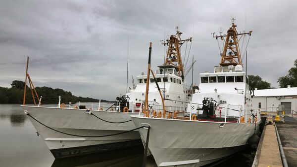 Передача Украине катеров береговой охраны класса Island, архивное фото - Sputnik Грузия
