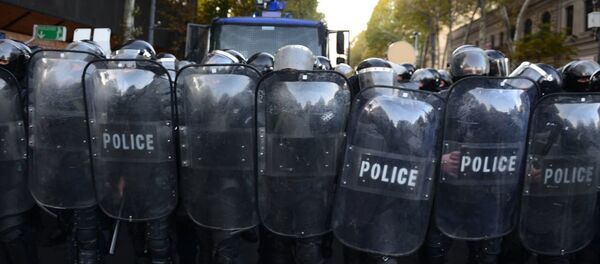 Спецназ на проспекте Руставели. Акция протеста оппозиции 18 ноября - Sputnik Грузия