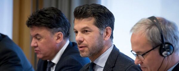 Президент Федерации Футбола Грузии Леван Кобиашвили на заседании комитета УЕФА - Sputnik Грузия