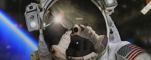 NASA-ს ასტრონავტის სკაფანდრი NASA-ს ასტრონავტის სკაფანდრი - Sputnik საქართველო