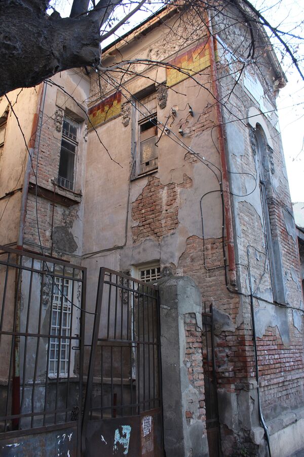 Дом с башней - жемчужина из немецкой слободки Тифлиса - Sputnik Грузия