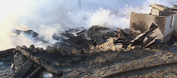 Последствия крупного пожара в Аджарии. Сгоревшие жилые дома - Sputnik Грузия