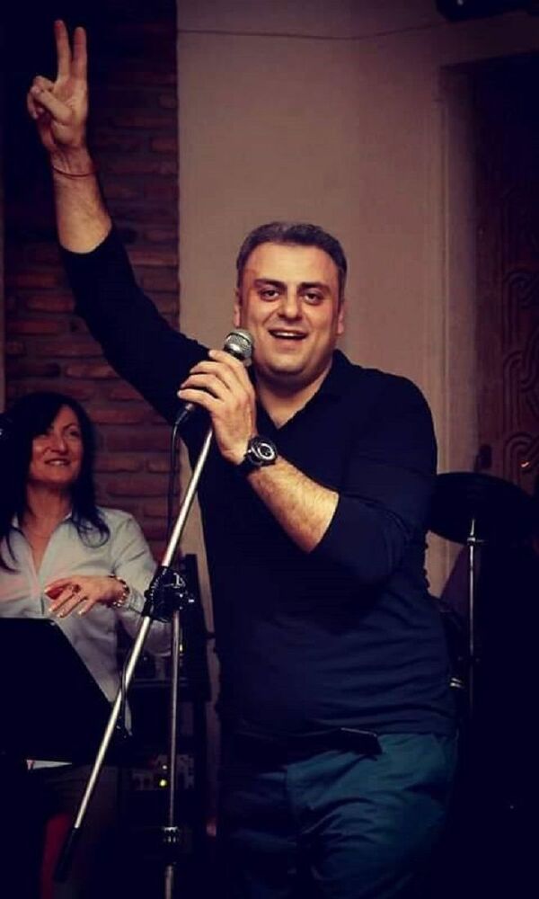 „მგონი, რაღაც გვჭირს და მზის დაბნელების ბრალია“ – მსახიობი, რომელმაც ტელევიზორზე უარი თქვა „მგონი, რაღაც გვჭირს და მზის დაბნელების ბრალია“ – მსახიობი, რომელმაც ტელევიზორზე უარი თქვა - Sputnik საქართველო
