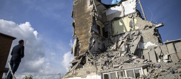 ალბანეთში ფაქტიურად ორი მიწისძვრა მოხდა. პირველი 26 ნოემბერს მოდა და უფრო ძლიერი იყო - 6.4 მაგნიტუდა, მეორე 28 ნოემბერს - 5 მაგნიტუდა ალბანეთში ფაქტიურად ორი მიწისძვრა მოხდა. პირველი 26 ნოემბერს მოდა და უფრო ძლიერი იყო - 6.4 მაგნიტუდა, მეორე 28 ნოემბერს - 5 მაგნიტუდა - Sputnik საქართველო