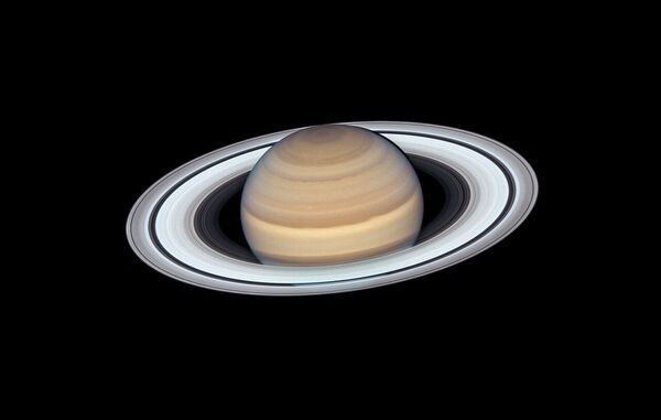 Снимок Сатурна, сделанный при помощи телескопа Хаббл - Sputnik Грузия