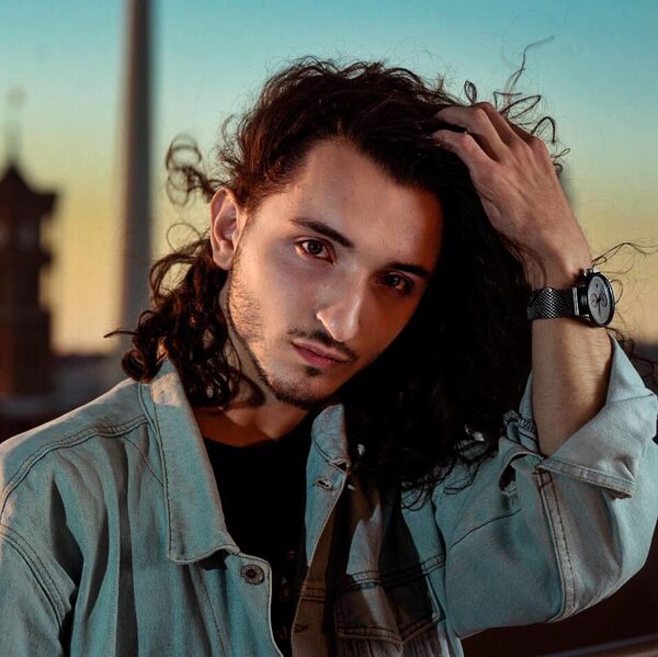 ქართველი ლუკა ნოზას წარმატებული მუსიკალური კარიერა გერმანიაში და მისი მსოფლიო დონის ბენდი ქართველი ლუკა ნოზას წარმატებული მუსიკალური კარიერა გერმანიაში და მისი მსოფლიო დონის ბენდი - Sputnik საქართველო