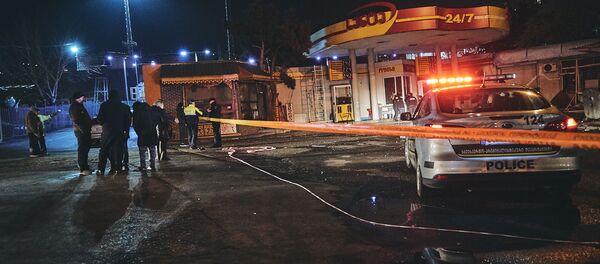  Пожар на бензозаправочной станции Сента на улице Пиросмани - Sputnik Грузия