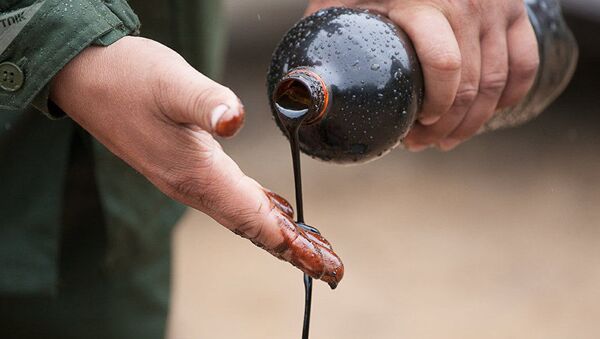 Нефть, архивное фото - Sputnik Грузия