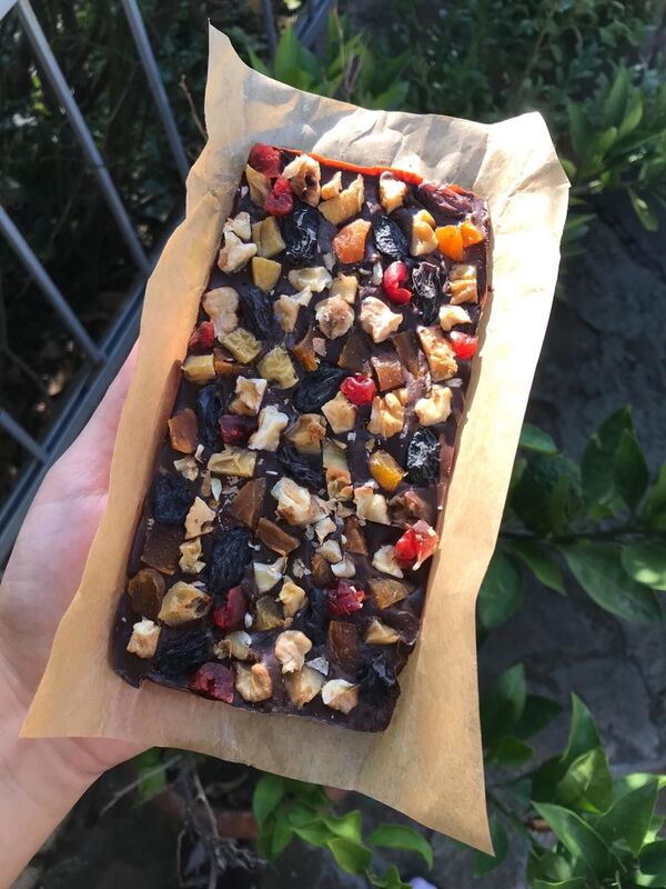 შოკოლადის ხელოვნება: 19 წლის სტუდენტი გოგონა, რომელიც ხელნაკეთ შოკოლადს ამზადებს შოკოლადის ხელოვნება: 19 წლის სტუდენტი გოგონა, რომელიც ხელნაკეთ შოკოლადს ამზადებს - Sputnik საქართველო