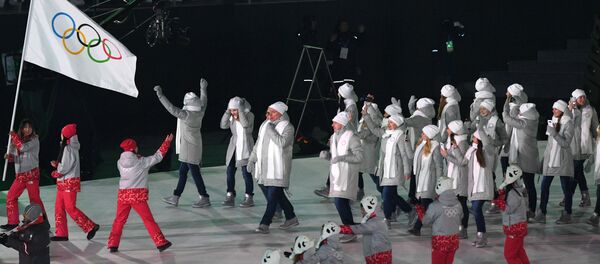 Олимпийские атлеты из России на церемонии открытия XXIII зимних Олимпийских игр в Пхенчхане - Sputnik Грузия
