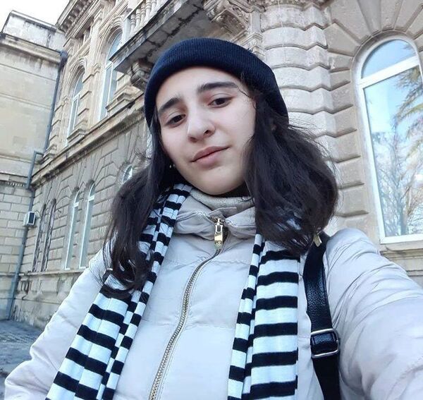 მეხსიერებაში „გაცოცხლებული“ ქართული და უცხო ჟღერადობის სიტყვა, რომელმაც პატარა გოგო აატირა მეხსიერებაში „გაცოცხლებული“ ქართული და უცხო ჟღერადობის სიტყვა, რომელმაც პატარა გოგო აატირა - Sputnik საქართველო