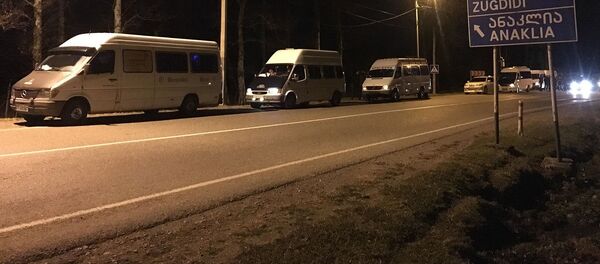 სამეგრელოდან თბილისისკენ „ქართული ოცნების“ მხარდამჭერთა კოლონა დაიძრა სამეგრელოდან თბილისისკენ „ქართული ოცნების“ მხარდამჭერთა კოლონა დაიძრა - Sputnik საქართველო