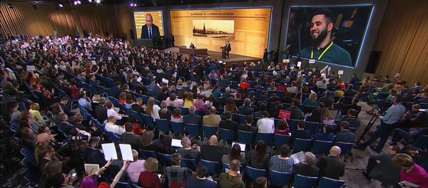 Путин о дороге из России в Грузию через Чечню: ее строительство целесообразно - Sputnik Грузия