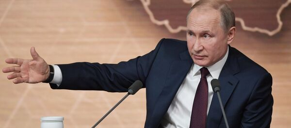 Ежегодная большая пресс-конференция президента РФ В. Путина - Sputnik Грузия