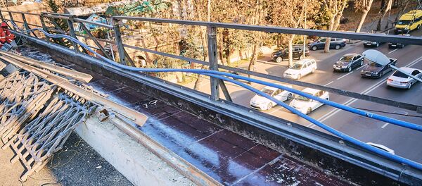 Ремонт Сухого моста Ремонт Сухого моста - Sputnik Грузия