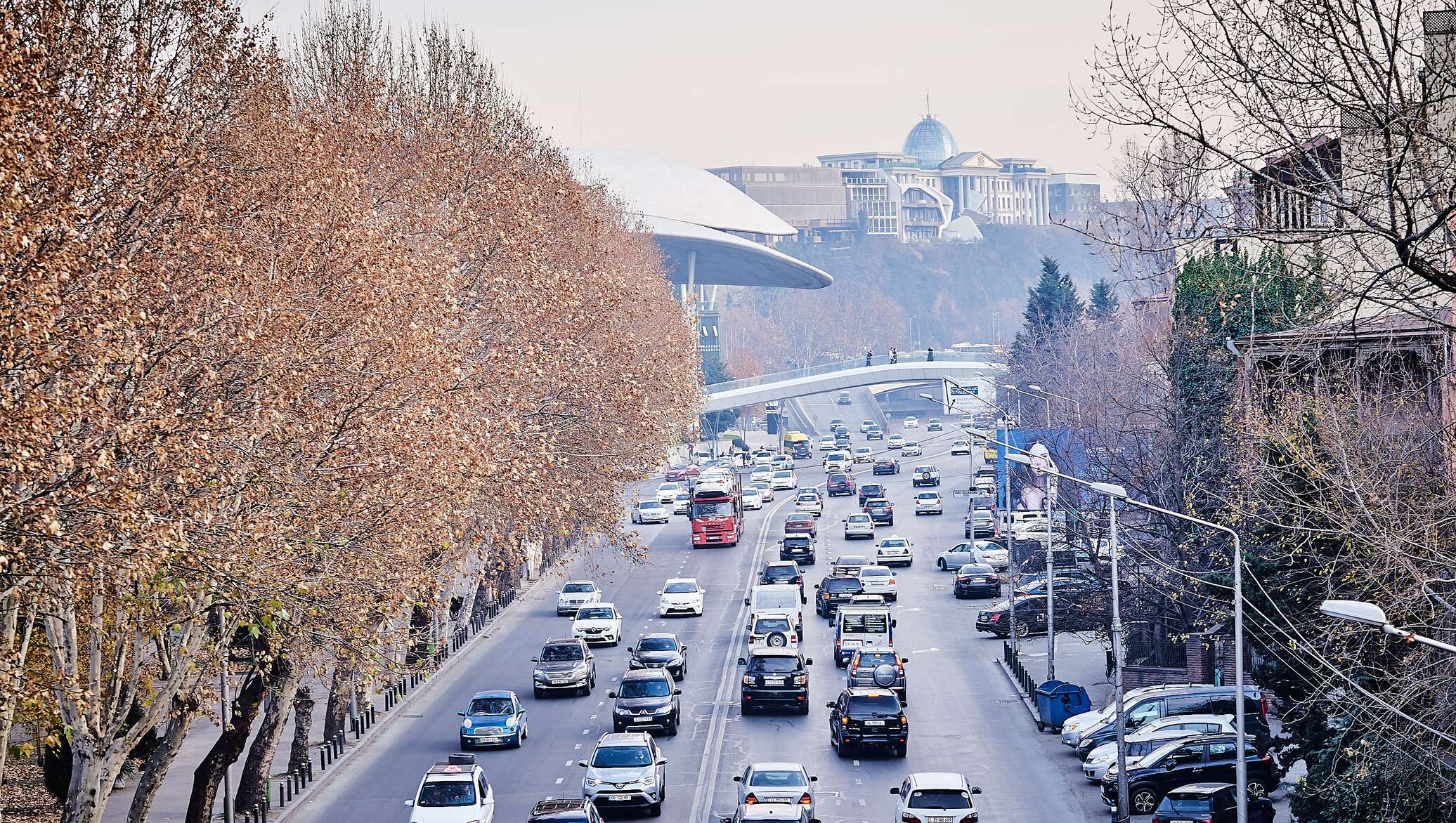 Погода в тбилисской сегодня. Тбилиси климат. Тбилиси в феврале. Грузия зимой март. Тбилиси весной.