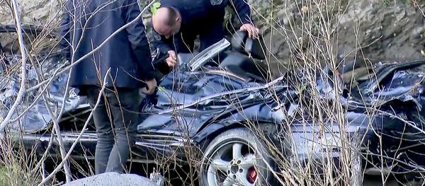 ДТП с туристами в Аджарии - следователи и полицейские на месте аварии - Sputnik Грузия