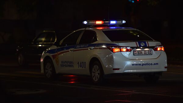 Полицейский автомобиль на проспекте Маштоца - Sputnik Грузия