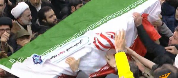 Похороны Сулеймани в Иране - как плакали религиозные лидеры - Sputnik Грузия