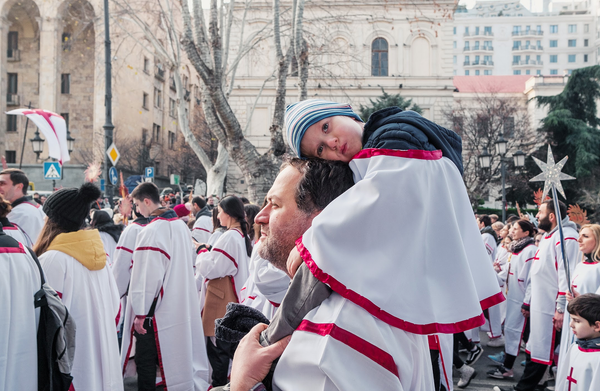 Они зовут во сне маму и папу, или Как усыновить ребенка в Грузии? - Sputnik Грузия
