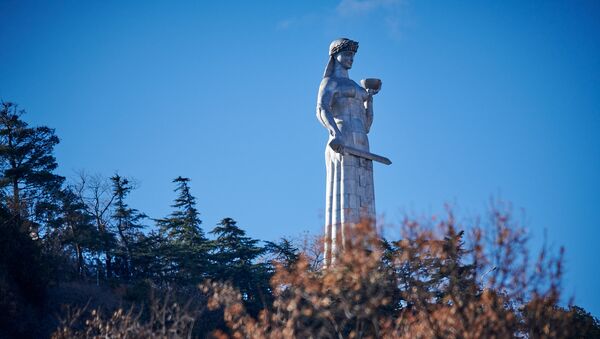Статуя Мать Грузии. Достопримечательности и символы города - Sputnik Грузия