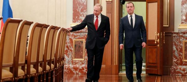 ვლადიმირ პუტინი და დმიტრი მედვედევი ვლადიმირ პუტინი და დმიტრი მედვედევი - Sputnik საქართველო