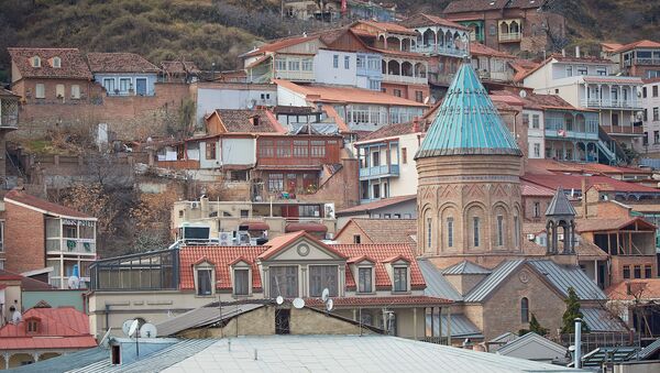 Вид на район Калаубани в исторической части города Тбилиси - Sputnik Грузия