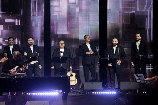 „ალილოს“ მუსიკალური ექსპერიმენტი და კონცერტი, რომელიც ფარდის დაშვების შემდეგაც გაგრძელდა - Sputnik საქართველო