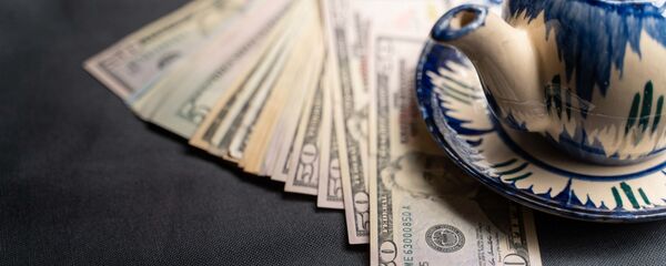 დოლარები და ჩაიდანი - Sputnik საქართველო