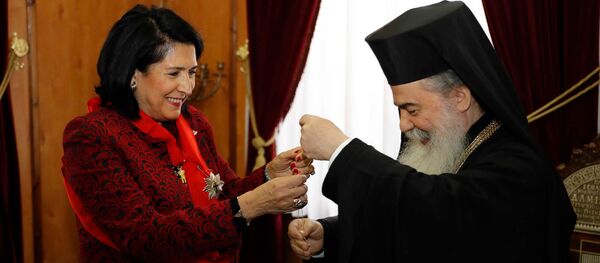Президент Грузии и Патриарх Иерусалима Феофил III - Sputnik Грузия