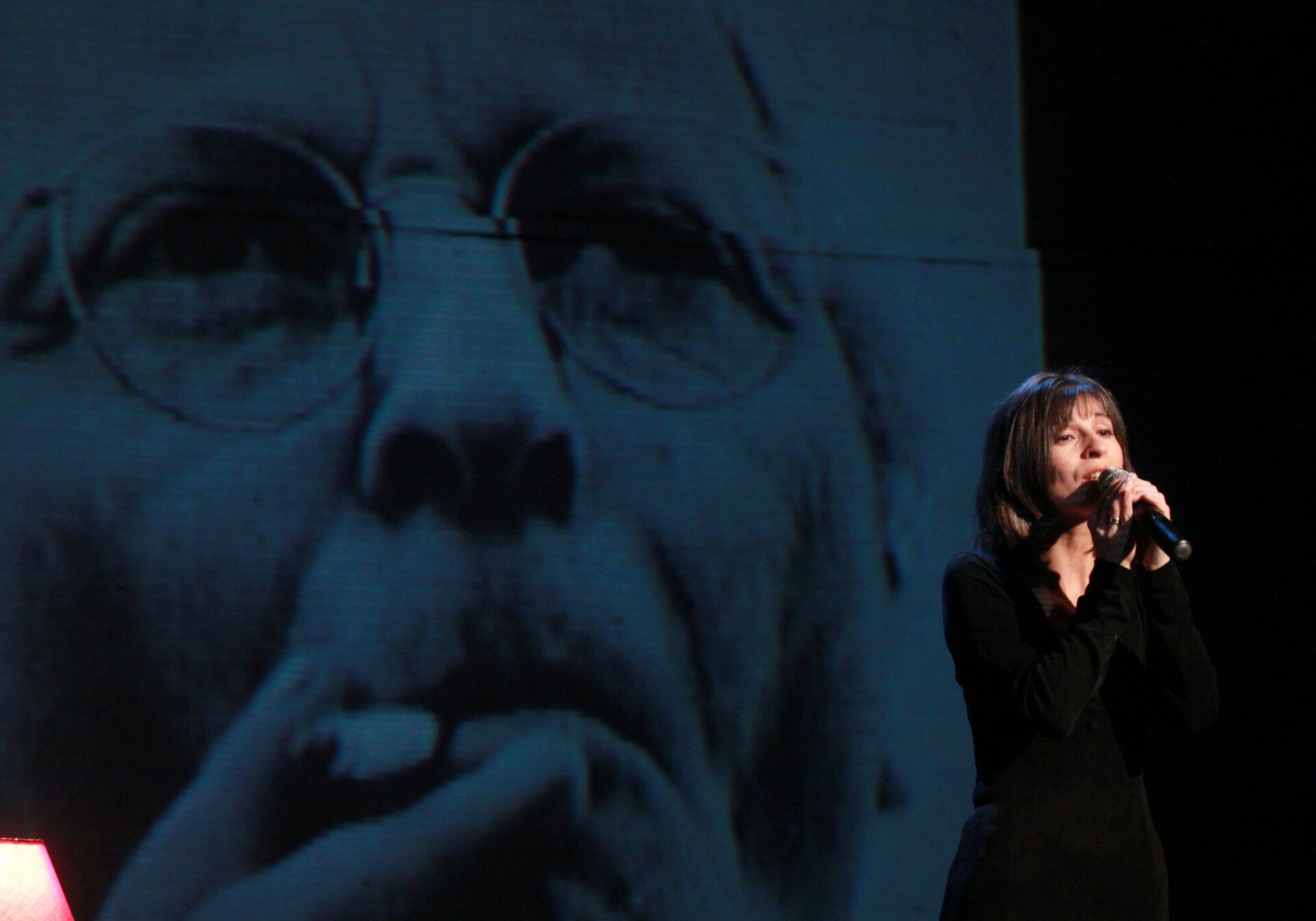 Спектакль Ниоткуда с любовью - Sputnik Грузия, 1920, 28.01.2026