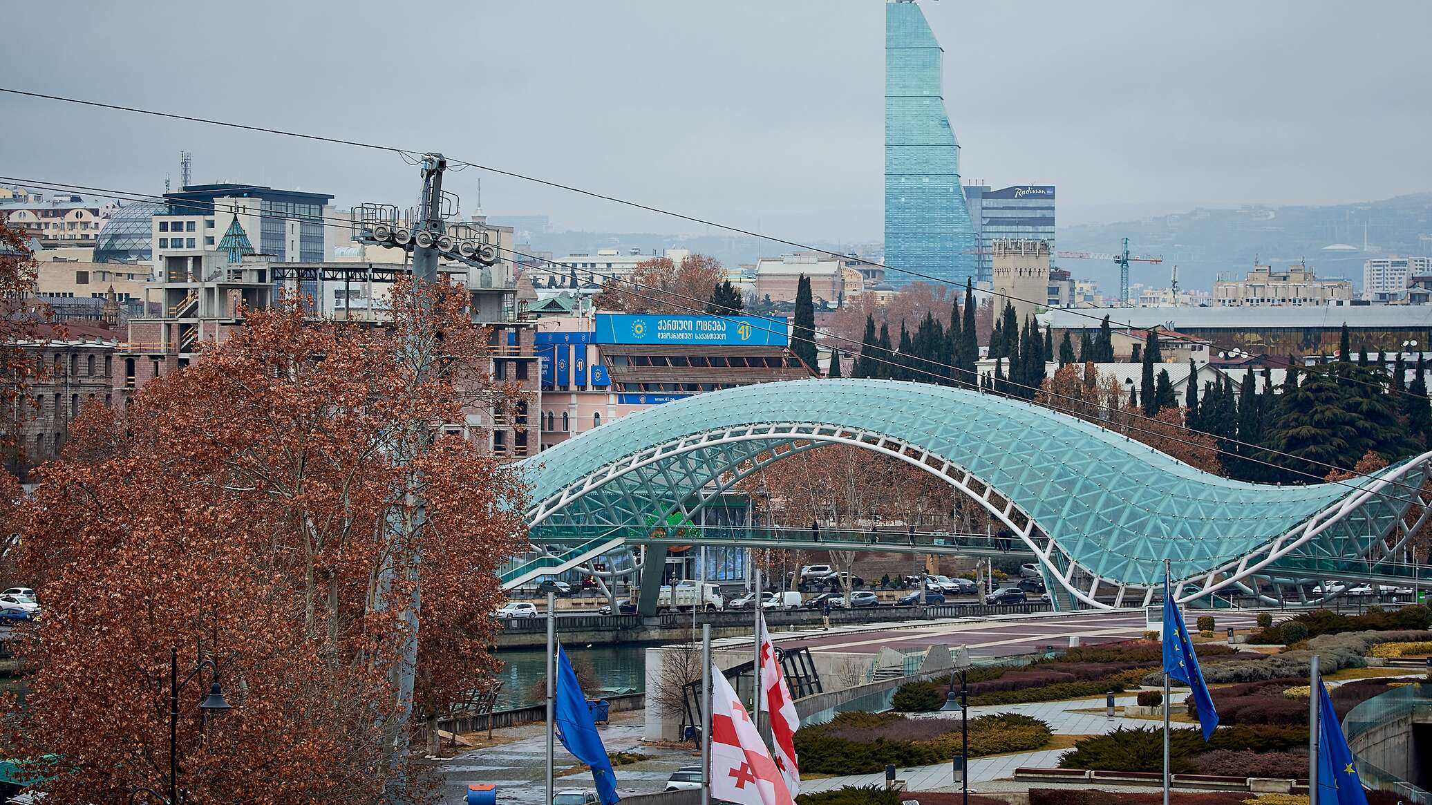 Погода в тбилиси на 3. Тбилиси климат. Тбилиси погода. Погода в Тбилиси в апреле. Погода в Тбилиси сейчас.