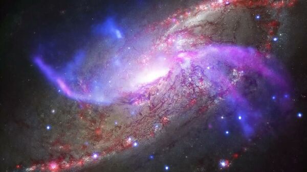 Спиральная галактика M 106 в созвездии Гончие Псы - Sputnik Грузия