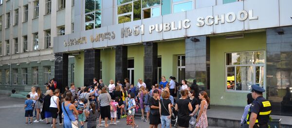თბილისის 51–ე სკოლა თბილისის 51–ე სკოლა - Sputnik საქართველო