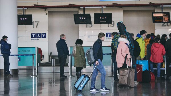 საქართველოს აეროპორტებში რეისების რაოდენობა ახალ რეკორდებს ხსნის