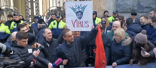 საპროტესტო აქცია პარლამენტის წინ საპროტესტო აქცია პარლამენტის წინ - Sputnik საქართველო