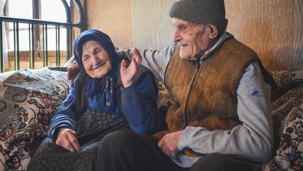 Пара долгожителей из Чиатурского района - Sputnik Грузия