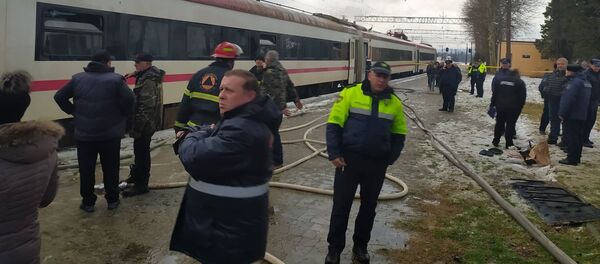 აბაშაში მატარებელს ცეცხლი მოეკიდა - Sputnik Грузия