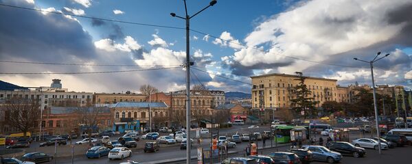 Небо в облаках над столицей Грузии - Sputnik Грузия