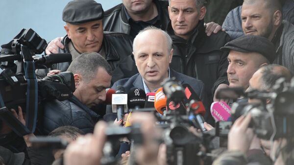 Вано Мерабишвили выходит на свободу из тюрьмы - Sputnik Грузия