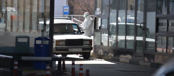 Проверка пассажиров на грузино-азербайджанской границе - Sputnik Грузия