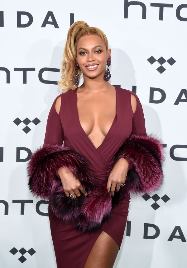 Известная на весь мир певица Beyonce - настоящее имя которой Бейонсе Жизель Ноулз-Картер. Начинавшая как участница группы Destiny`s Child, сделала головокружительную сольную карьеру
 - Sputnik Грузия