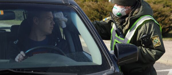 შემოწმება საზღვარზე შემოწმება საზღვარზე - Sputnik საქართველო