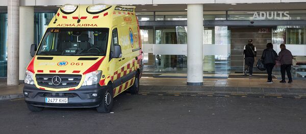 სასწრაფო სამედიცინო დახმარების ავტომობილი ესპანეთში სასწრაფო სამედიცინო დახმარების ავტომობილი ესპანეთში - Sputnik საქართველო
