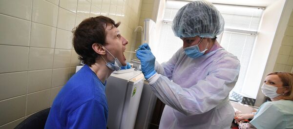 კორონავირუსზე სინჯის აღება  - Sputnik საქართველო