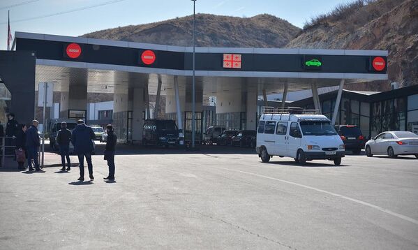 Усиленные меры безопасности приняты также на границе Грузии с другими странами - Sputnik Грузия