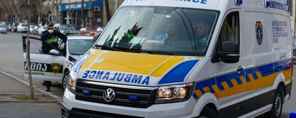 Машины Скорой помощи и патрульной полиции - Sputnik Грузия