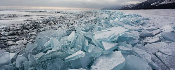Лед на озере Байкал - Sputnik Грузия